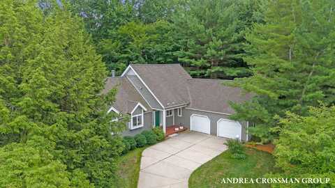 17220 QUAIL CREEK DRIVE, SPRING LAKE, MI 49456