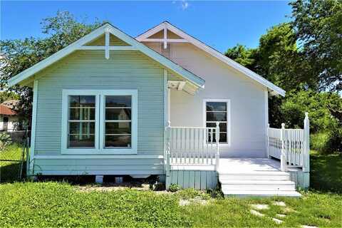 614 Victoria Avenue, Taft, TX 78390