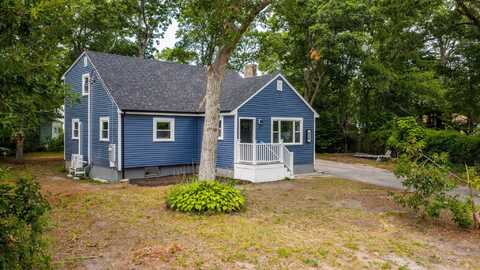 12 Chippewa, East Wareham, MA 02538