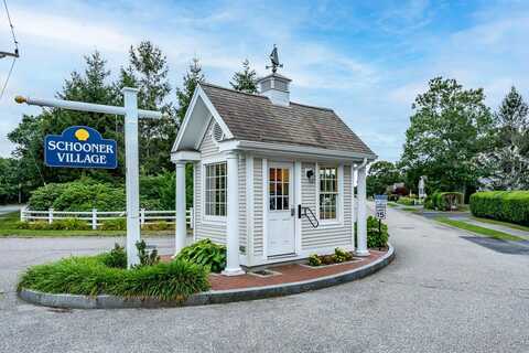 69 Schooner Lane, Hyannis, MA 02601