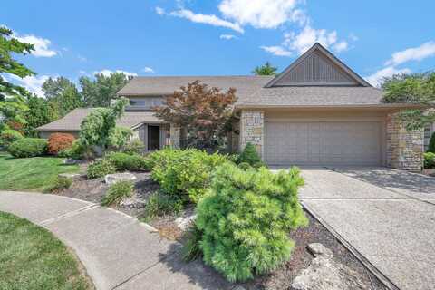 4900 Pleasant Valley Drive, Columbus, OH 43220