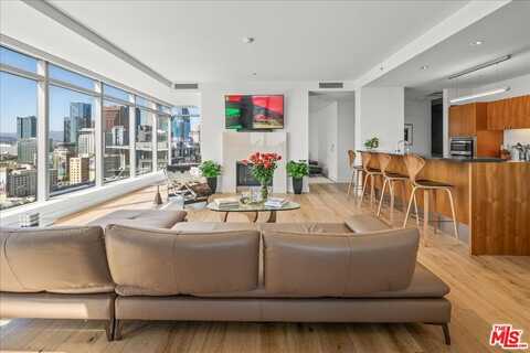 1155 S Grand Ave, Los Angeles, CA 90015