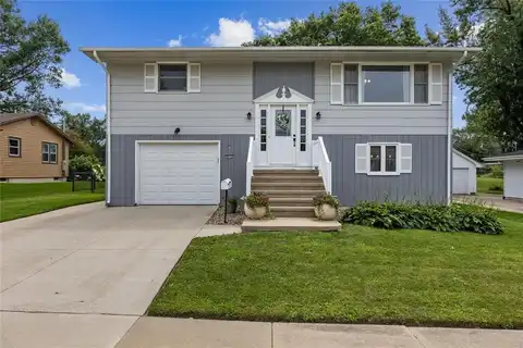 2875 23rd Avenue, Marion, IA 52302