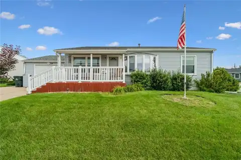 5620 Gordon Ave NW, Cedar Rapids, IA 52405