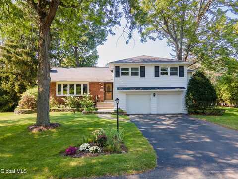 14 Beechwood Drive, Colonie, NY 12110
