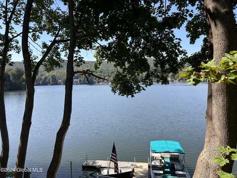 147 N Lake Shore Drive, Milford, NY 13807