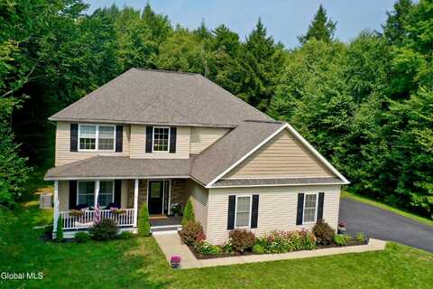 25 Oakwood Court, Milton, NY 12020
