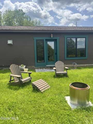 43 Malloy Road, Granville, NY 12833
