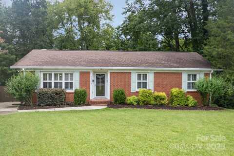 4504 Rockford Court, Charlotte, NC 28209