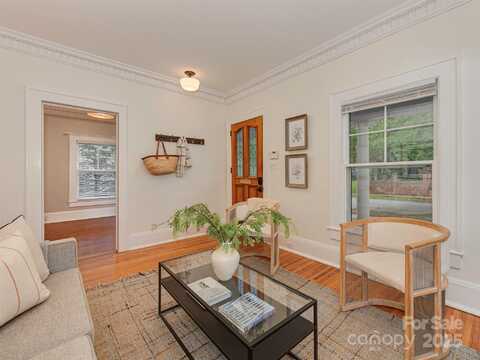 215 W Park Avenue, Charlotte, NC 28203