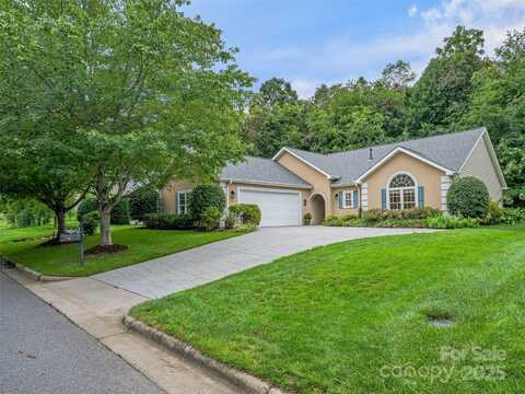 63 Stonebridge Drive, Asheville, NC 28805