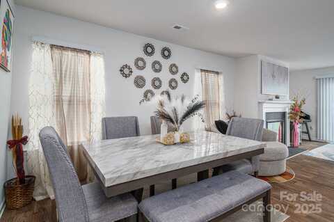 1605 Blue Velvet Lane unit: 148, Dallas, NC 28034