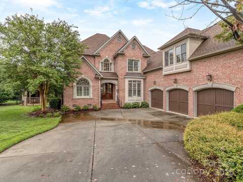 8208 Wingard Road, Waxhaw, NC 28173