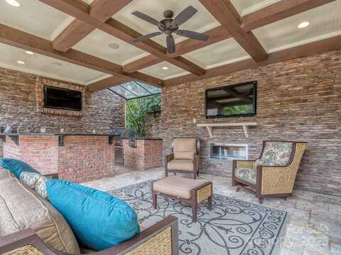 8208 Wingard Road, Waxhaw, NC 28173