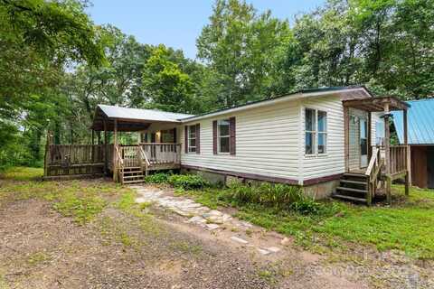 28 Myrtle Road, Swannanoa, NC 28778