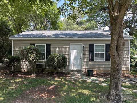 4412 Fair Street, Charlotte, NC 28208