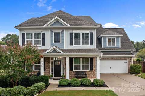 9325 Rayneridge Drive, Huntersville, NC 28078