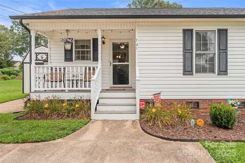 707 Battleground Road, Lincolnton, NC 28092