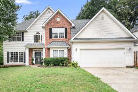 12501 Vantage Point Lane, Huntersville, NC 28078