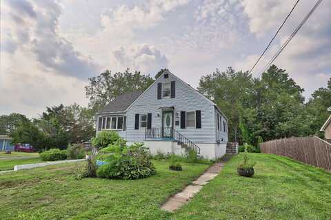 106 Augusta Street, Watertown, CT 06779