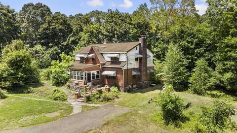 122 Derby Avenue, Orange, CT 06477