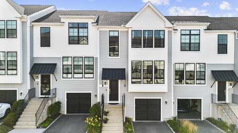 5 West Cross Trail, Danbury, CT 06810