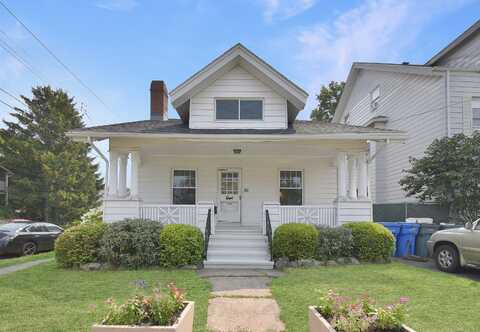 30 Helen Street, Hamden, CT 06514