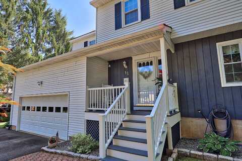 51 Hamilton Lane, Watertown, CT 06795