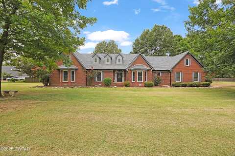 443 Shadow Ridge Drive, Jackson, TN 38305
