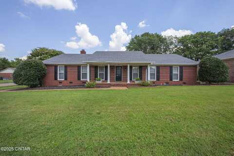 6 Jamestown Drive, Jackson, TN 38305