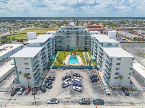 2727 N Atlantic Avenue, Daytona Beach, FL 32118