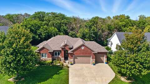 2215 NW Gabus Drive, Grimes, IA 50111