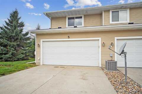 2321 Hart Avenue unit: 5, Des Moines, IA 50320