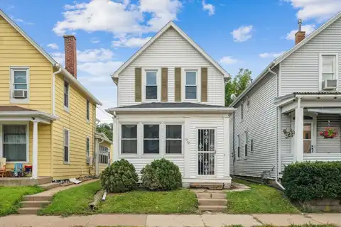 1212 Rhomberg, Dubuque, IA 52001