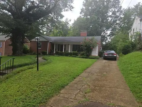 230 GROVE PARK CIR, Danville, VA 24541