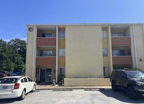 209 W Miracle Strip Parkway, Mary Esther, FL 32569