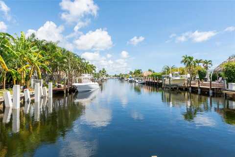 711 SE 5th Ct, Pompano Beach, FL 33060