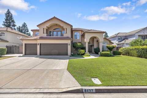 8437 Recreation Avenue N, Fresno, CA 93720