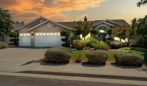 2232 Howard Street, Kingsburg, CA 93631