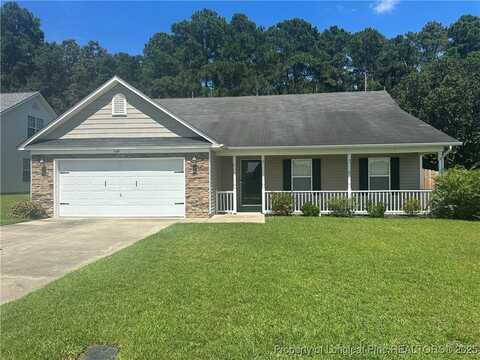 1109 Screech Owl Drive, Hope Mills, NC 28348