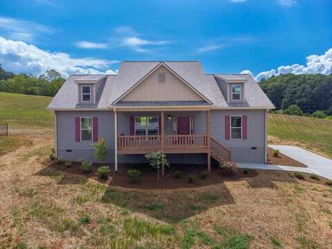 34 Kingston St, Franklin, NC 28734