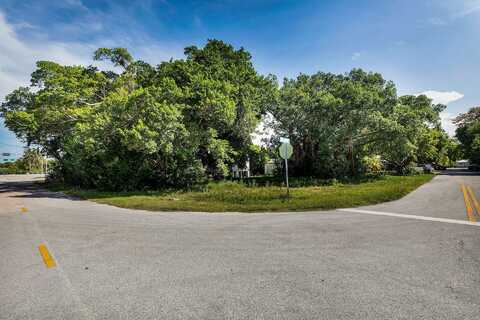 204 Ocean Boulevard, Key Largo, FL 33070