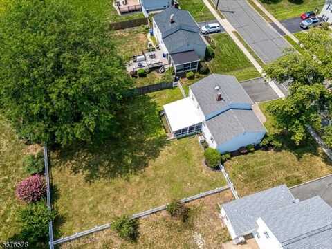 151 W Nassau Ave, South Plainfield, NJ 07080