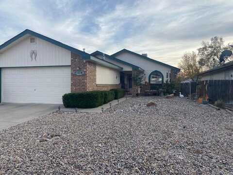 1969 PANAY Drive SW, Los Lunas, NM 87031