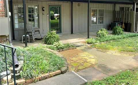 3085 Colonial Way, Atlanta, GA 30341