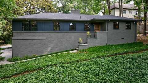 776 Windsor Parkway NE, Sandy Springs, GA 30342