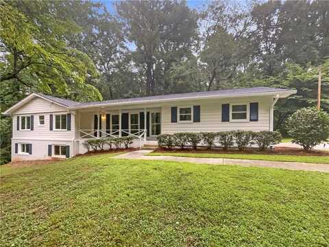 4726 Alpine Drive SW, Lilburn, GA 30047