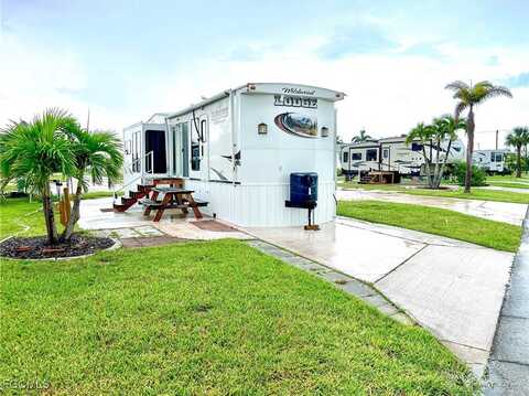 19681 Summerlin #176 Road, Fort Myers, FL 33908