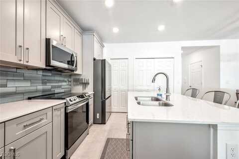 14195 Oviedo Place, Fort Myers, FL 33905