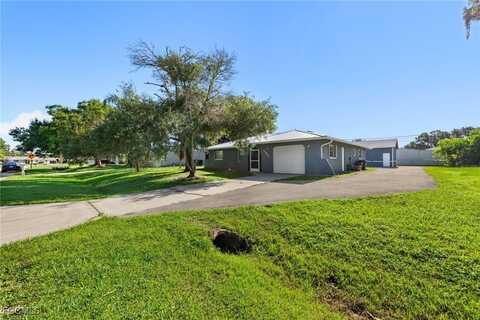 2981 Ribbon Court, Fort Myers, FL 33905